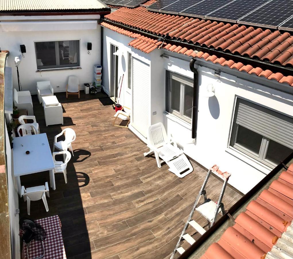 Stanza E Bagno Privato, Idromassaggio Con Extra Fee, In Appartamento Феррара Экстерьер фото