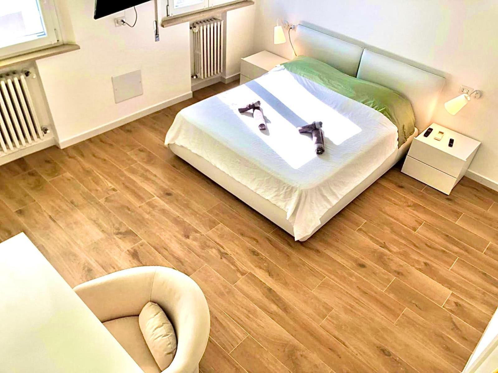 Stanza E Bagno Privato, Idromassaggio Con Extra Fee, In Appartamento Феррара Экстерьер фото